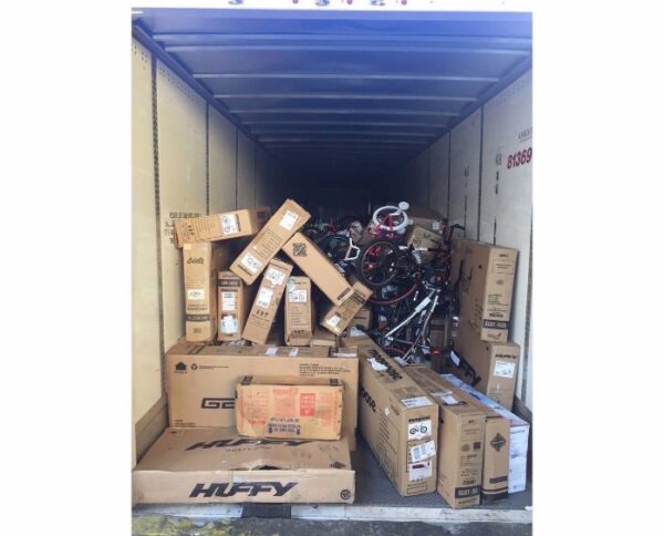 WM Department Store Return Bicycle Truckloads - Image 6